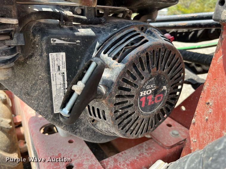 image for item LF9433 2010 Ditch Witch RT10  trencher