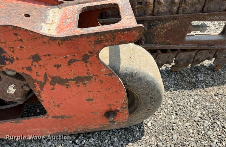 image for item LF9433 2010 Ditch Witch RT10  trencher