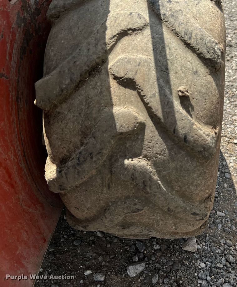 image for item LF9433 2010 Ditch Witch RT10  trencher