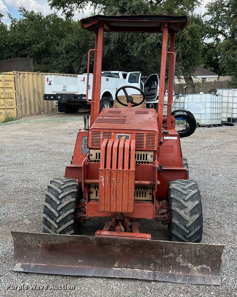 image for item LF9434 1997 Ditch Witch 3700  trencher