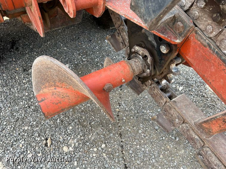 image for item LF9434 1997 Ditch Witch 3700  trencher