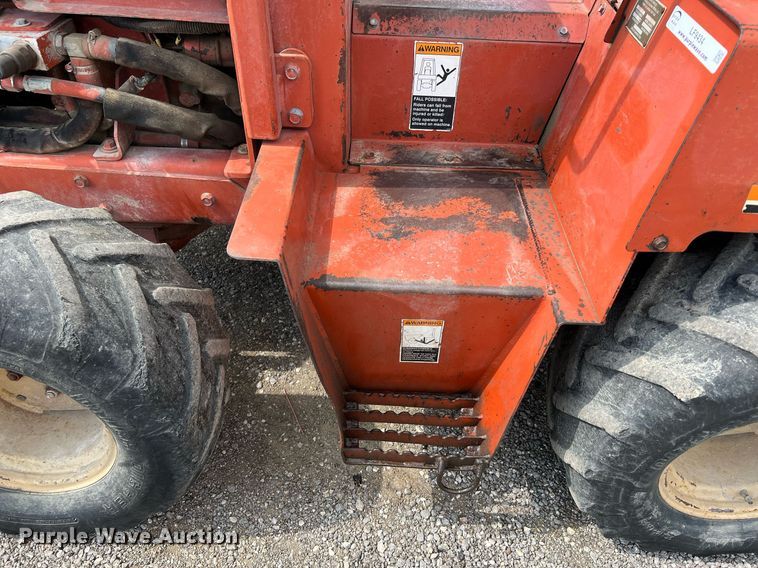 image for item LF9434 1997 Ditch Witch 3700  trencher