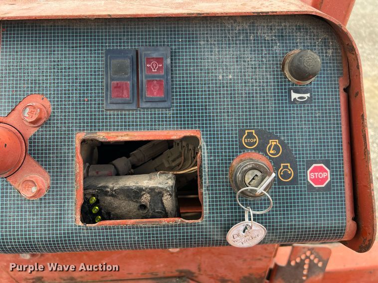 image for item LF9434 1997 Ditch Witch 3700  trencher