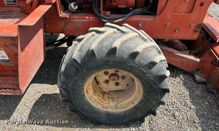 image for item LF9434 1997 Ditch Witch 3700  trencher