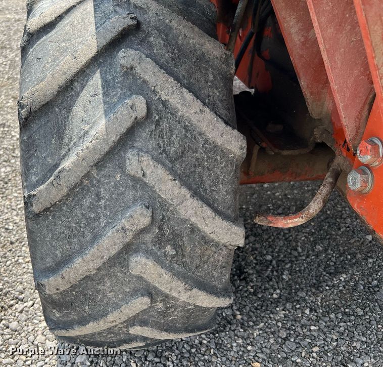 image for item LF9434 1997 Ditch Witch 3700  trencher