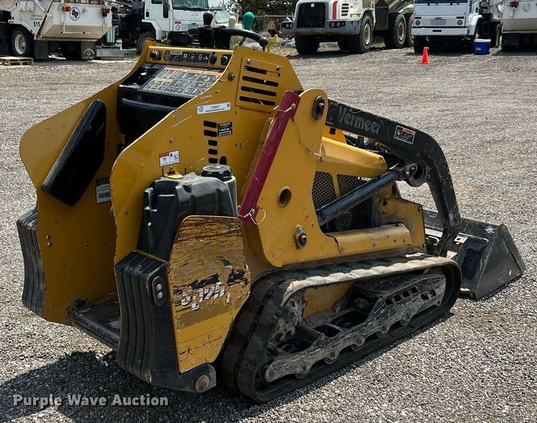 image for item LF9437 2018 Vermeer S925TX  compact utility loader