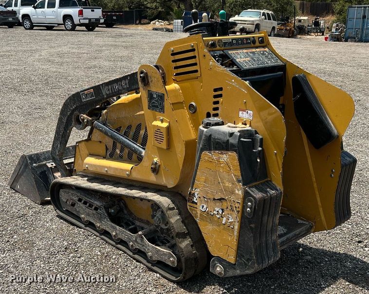 image for item LF9437 2018 Vermeer S925TX  compact utility loader