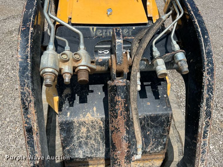 image for item LF9437 2018 Vermeer S925TX  compact utility loader