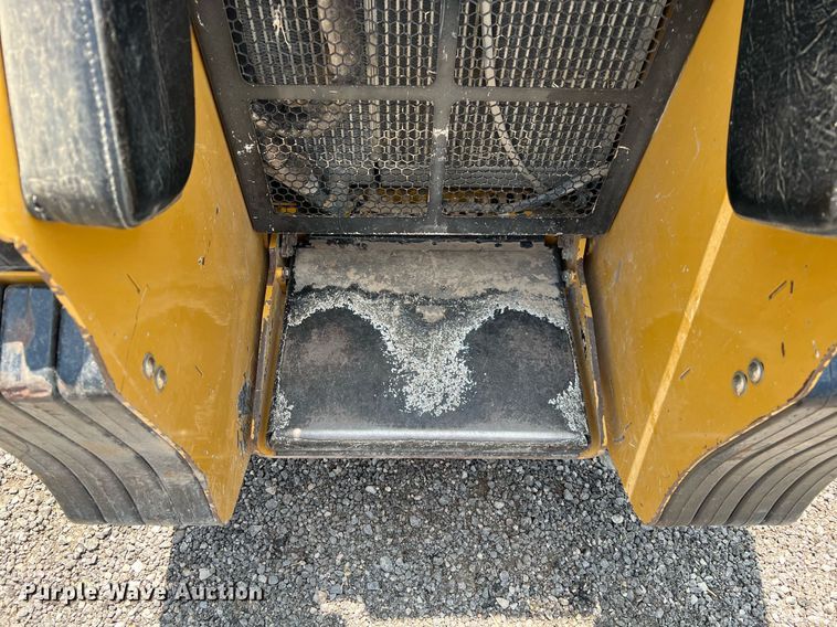 image for item LF9437 2018 Vermeer S925TX  compact utility loader