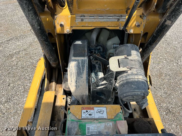 image for item LF9437 2018 Vermeer S925TX  compact utility loader