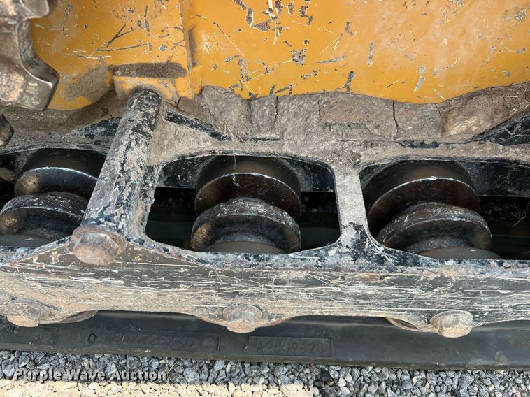 image for item LF9437 2018 Vermeer S925TX  compact utility loader