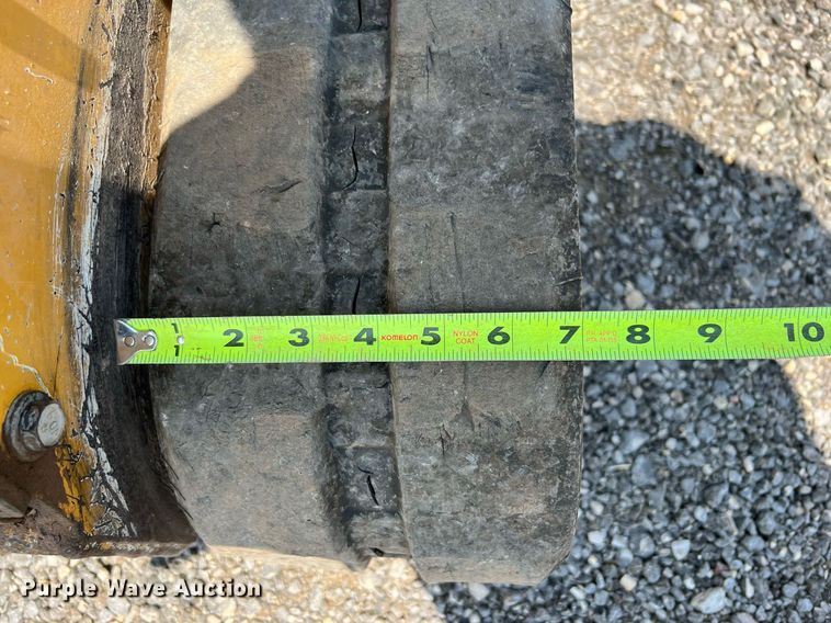 image for item LF9437 2018 Vermeer S925TX  compact utility loader