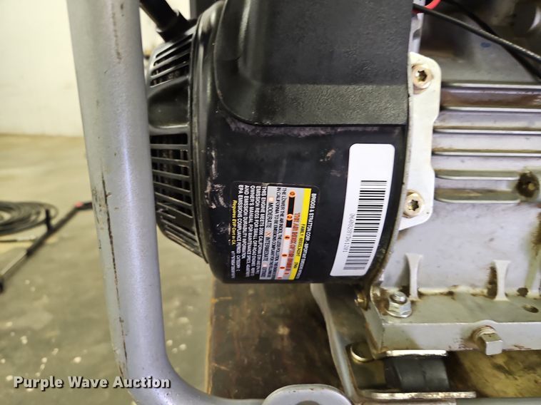 image for item LM9122 Briggs & Stratton 030424 generator