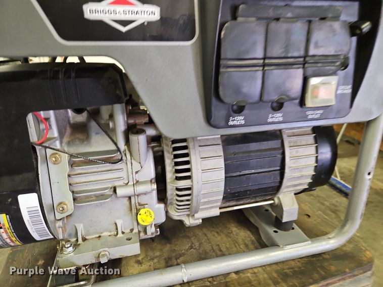 image for item LM9122 Briggs & Stratton 030424 generator