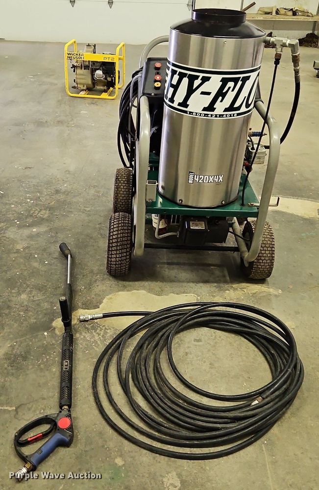 image for item LM9123 Hy-Flo Bear X4 hot pressure washer