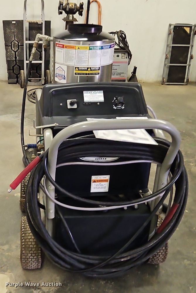 image for item LM9123 Hy-Flo Bear X4 hot pressure washer