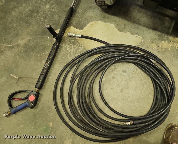 image for item LM9123 Hy-Flo Bear X4 hot pressure washer