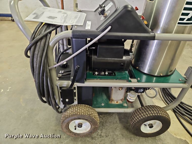 image for item LM9123 Hy-Flo Bear X4 hot pressure washer