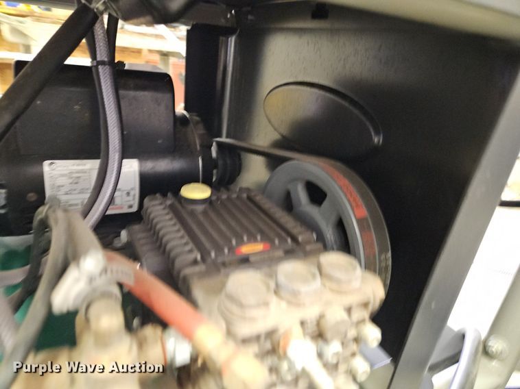 image for item LM9123 Hy-Flo Bear X4 hot pressure washer