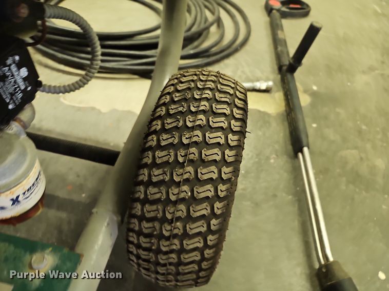 image for item LM9123 Hy-Flo Bear X4 hot pressure washer