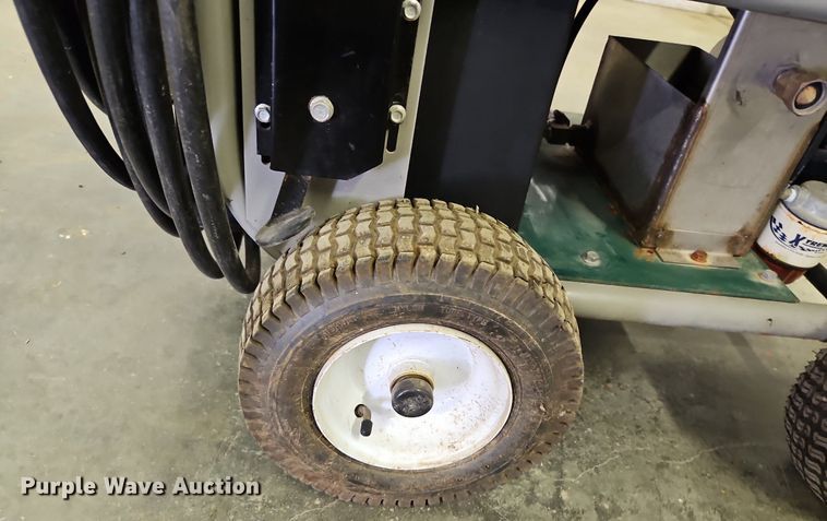 image for item LM9123 Hy-Flo Bear X4 hot pressure washer