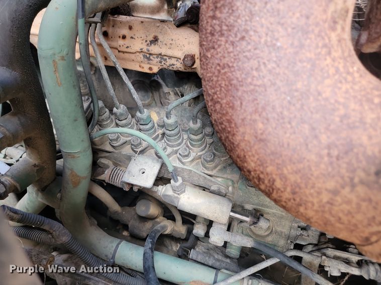 image for item LQ9225 1997 Volvo WXLL  refuse truck