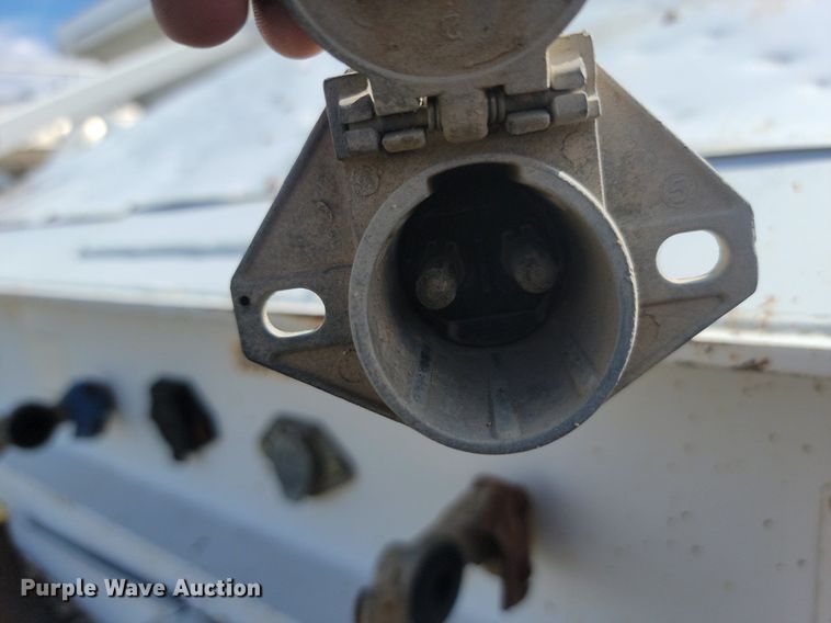 image for item LQ9227 2006 Manac LWBD240  bottom dump trailer