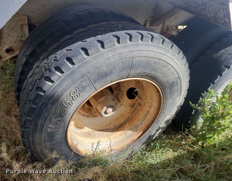 image for item LQ9227 2006 Manac LWBD240  bottom dump trailer