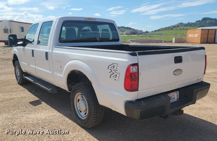 image for item LQ9228 2012 Ford F-250  Super Duty  Crew Cab pickup truck