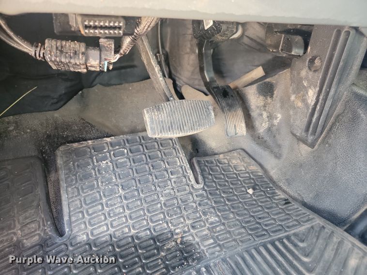 image for item LQ9228 2012 Ford F-250  Super Duty  Crew Cab pickup truck