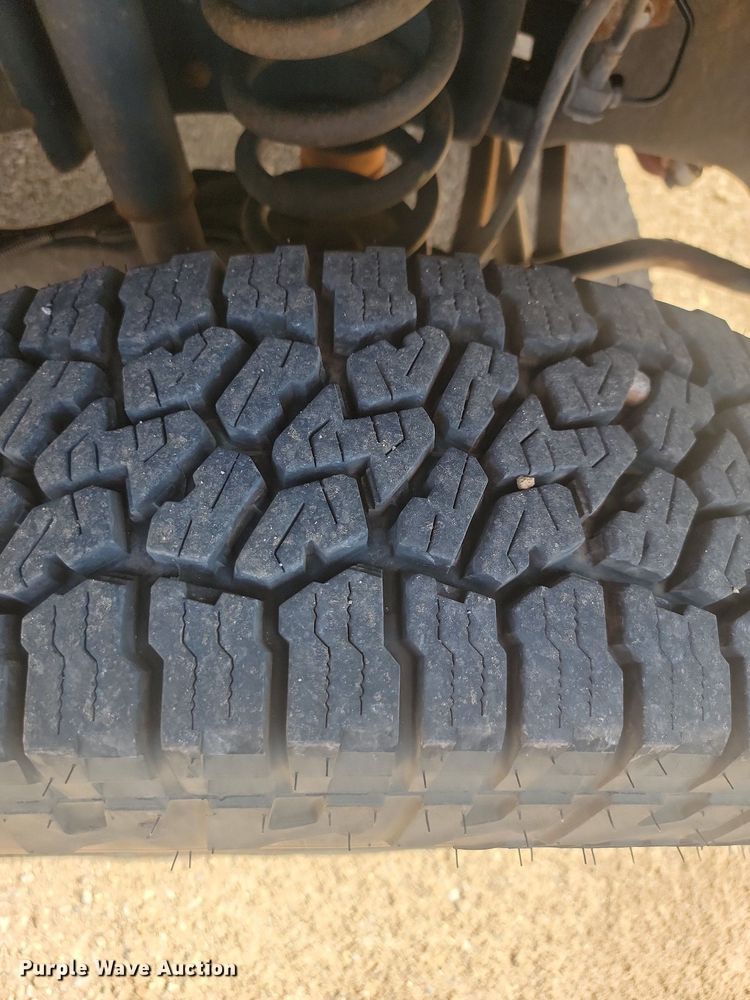 image for item LQ9228 2012 Ford F-250  Super Duty  Crew Cab pickup truck