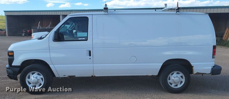 image for item LQ9230 2009 Ford E-250  delivery van