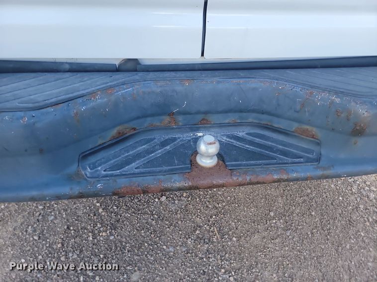 image for item LQ9230 2009 Ford E-250  delivery van