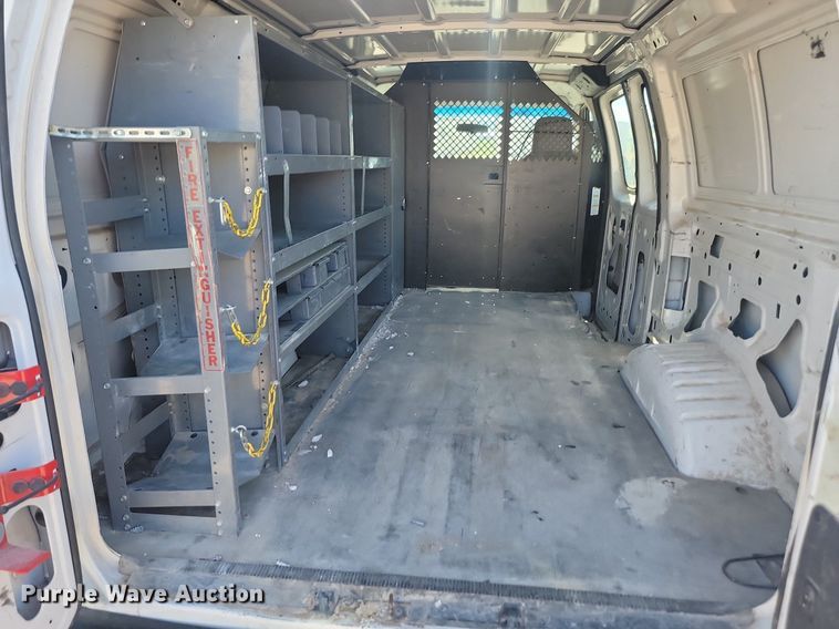 image for item LQ9230 2009 Ford E-250  delivery van