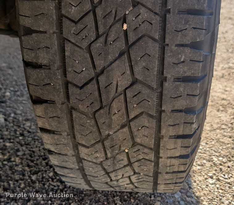 image for item LQ9230 2009 Ford E-250  delivery van