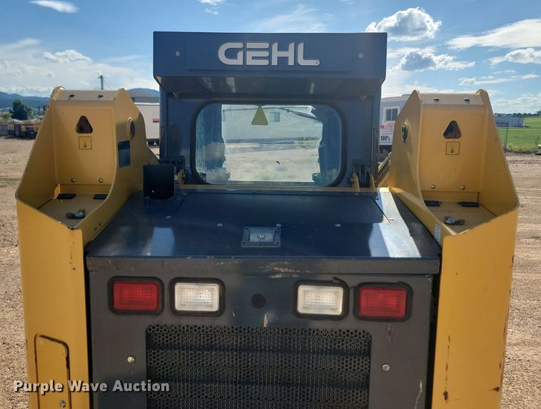 image for item LQ9231 2018 Gehl RT175  skid steer loader
