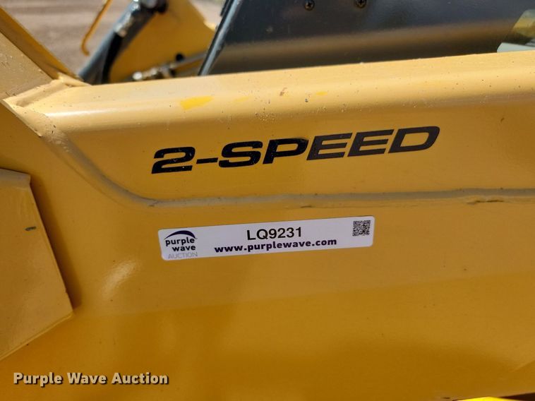 image for item LQ9231 2018 Gehl RT175  skid steer loader