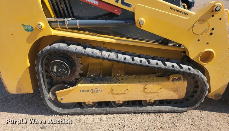 image for item LQ9231 2018 Gehl RT175  skid steer loader