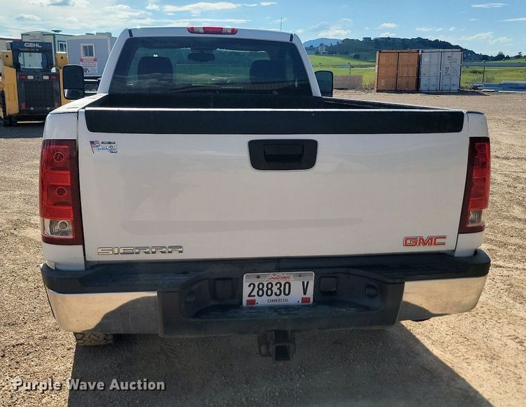 image for item LQ9232 2009 GMC Sierra 2500HD  pickup truck