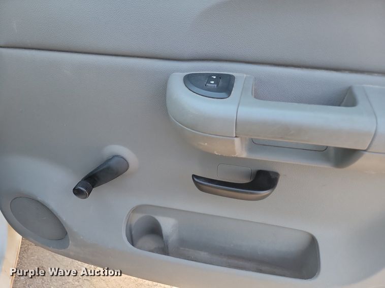 image for item LQ9232 2009 GMC Sierra 2500HD  pickup truck