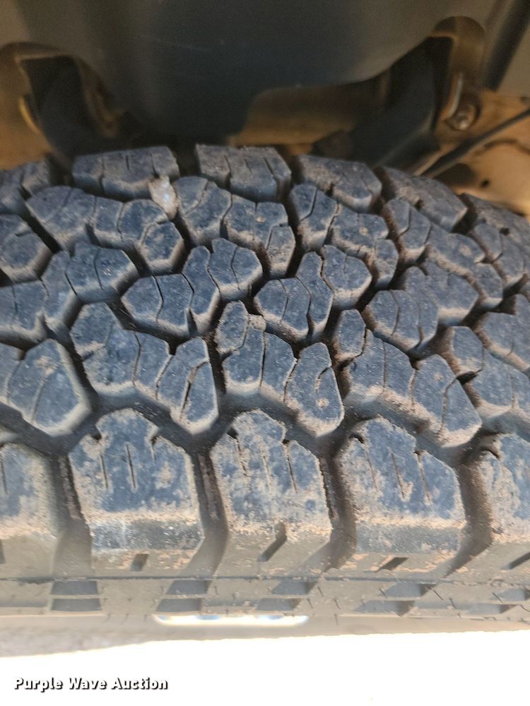 image for item LQ9232 2009 GMC Sierra 2500HD  pickup truck