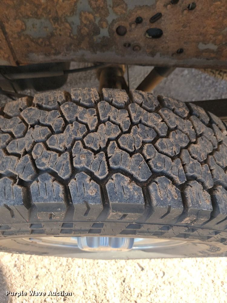 image for item LQ9232 2009 GMC Sierra 2500HD  pickup truck