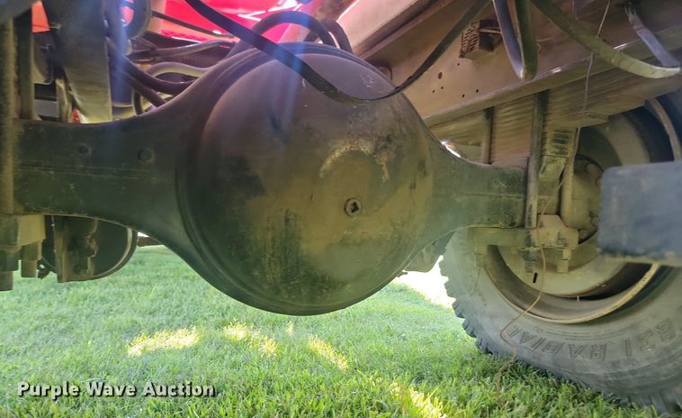 image for item LQ9238 1992 International 4700  truck with tree spade