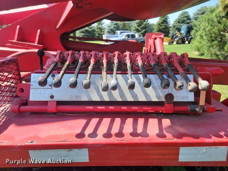 image for item LQ9238 1992 International 4700  truck with tree spade