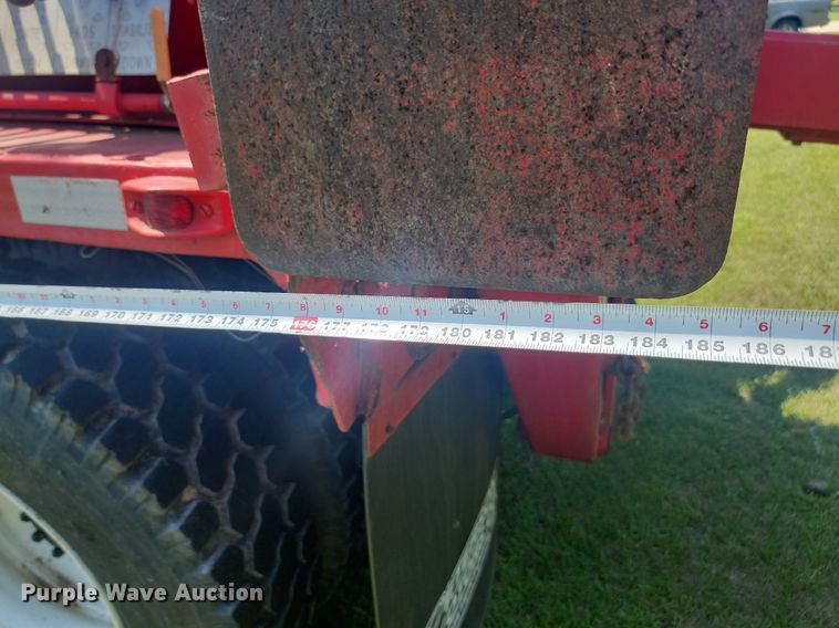 image for item LQ9238 1992 International 4700  truck with tree spade