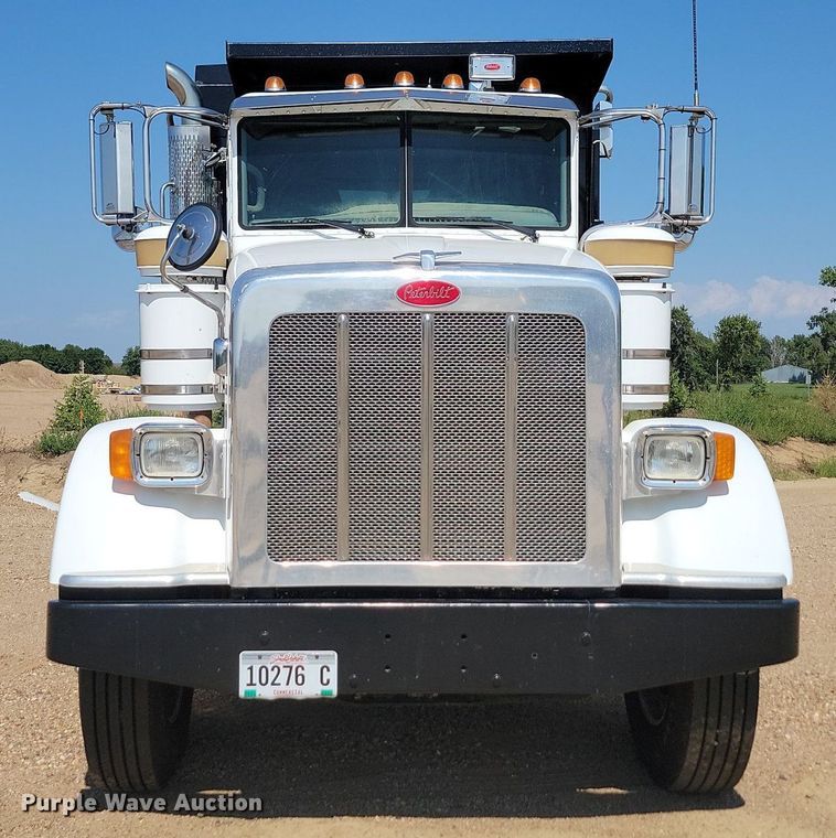 image for item LQ9240 2013 Peterbuilt 367  dump truck