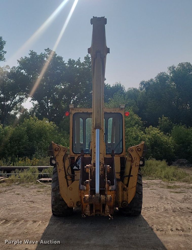 image for item LQ9241 John Deere 500 Series B  backhoe