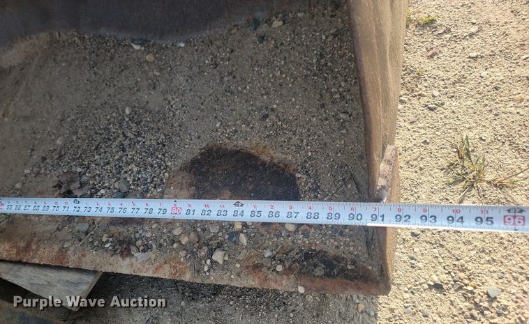 image for item LQ9241 John Deere 500 Series B  backhoe