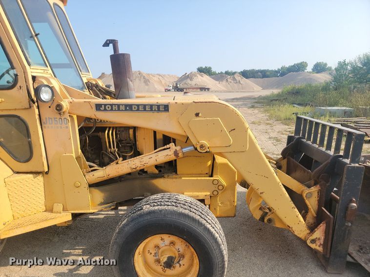 image for item LQ9241 John Deere 500 Series B  backhoe