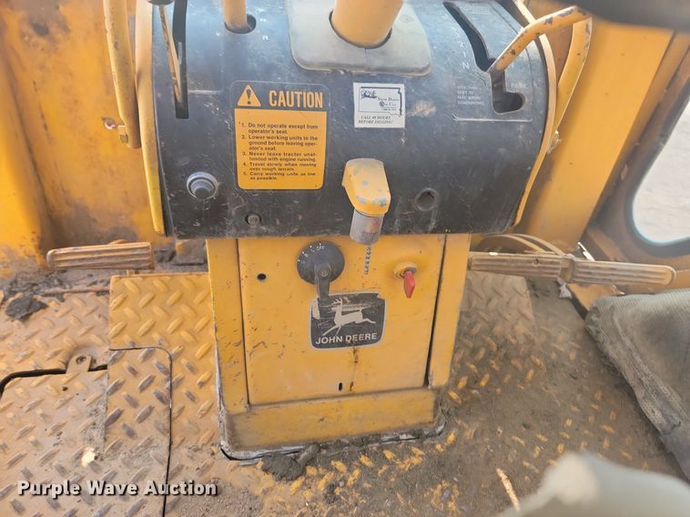 image for item LQ9241 John Deere 500 Series B  backhoe